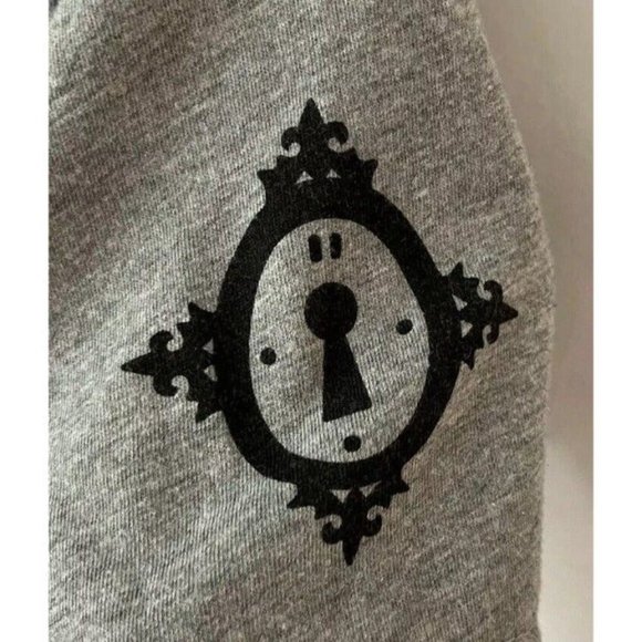 Alice In Wonderland Official Disney Shirt Size M (7-9) White Rabbit Graphic EUC - Picture 5 of 7